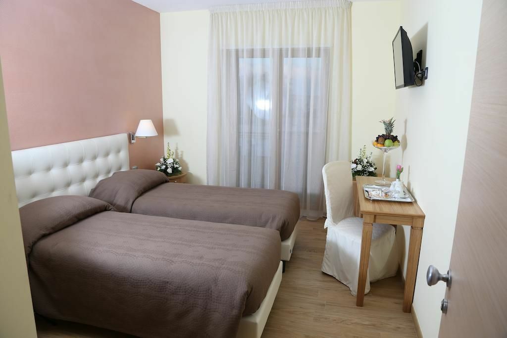Maison Reale Foggia Esterno foto